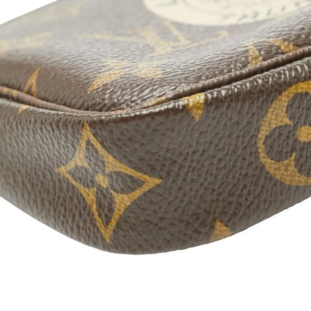 Louis Vuitton Mini Pochette Accessoires M60153
